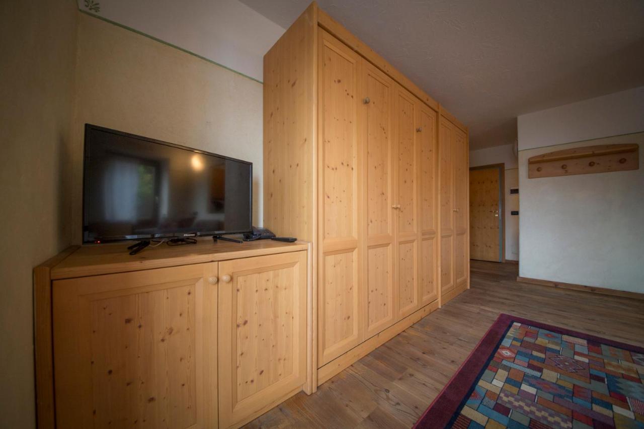 Residence Miramonti Daiano Eksteriør bilde