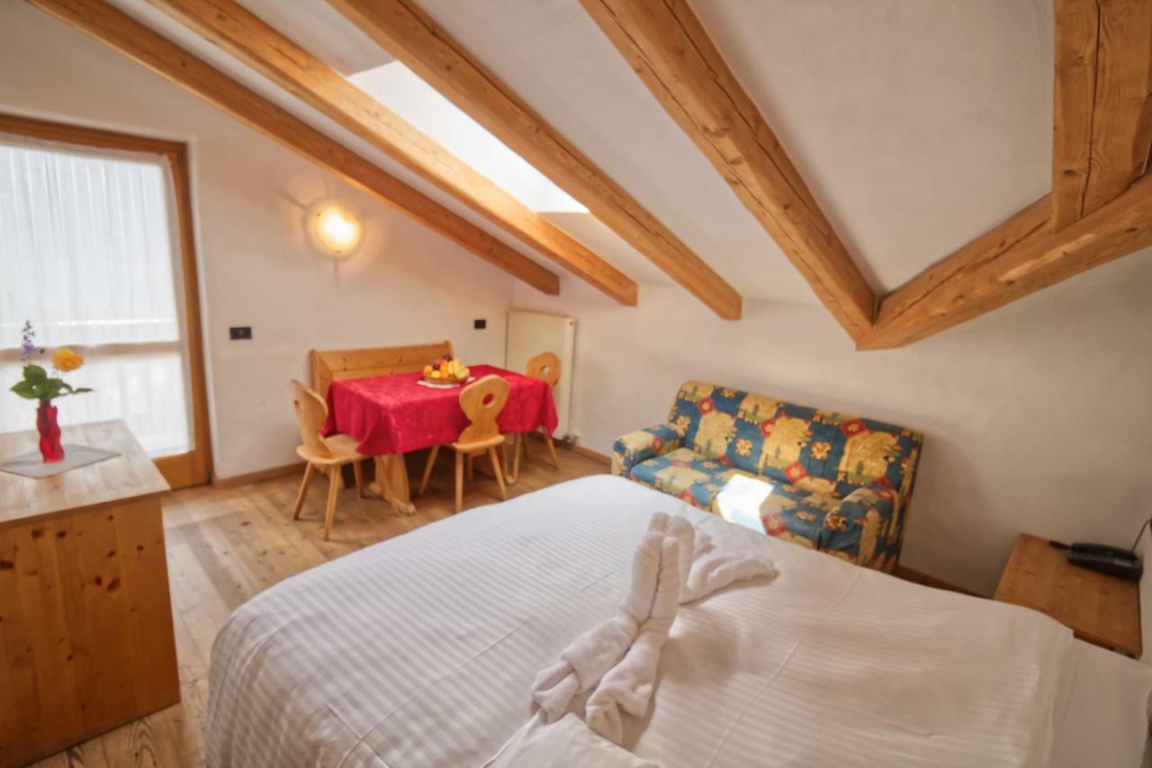 Residence Miramonti Daiano Eksteriør bilde